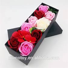 Bunga ini melambangkan cinta dan kecantikan. Buket Bunga Pernikahan Buatan Merah Muda Cantik Murah Untuk Kekasih Kustom Mini Hadiah Valentine Sabun Manis Buket Bunga Mawar Pengantin Buy Pengantin Buket Bunga Buatan Buket Bunga Sabun Rose Bouquet Product On