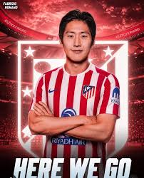 Atl&eacute;tico de Madrid acerta a contrata&ccedil;&atilde;o do meia-atacante sul-coreano Kang-in Lee, de 25 anos, do PSG, por cerca de &euro;40 milh&otilde;es. 📰| @fabriziorom