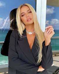 Khloé alexandra kardashian ● дата рождения: Khloe Kardashian Can T Stand How She Spoke To Mum Kris In Old Kuwtk Episodes Aktuelle Boulevard Nachrichten Und Fotogalerien Zu Stars Sternchen