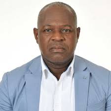 Daniel Bertrand's Instagram, Twitter & Facebook