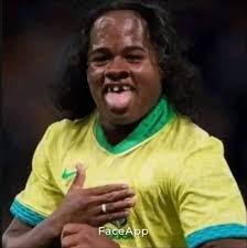 TEM NOME NOVO NA LATERAL DA SELEÇÃO! 🇧🇷 William, do Cruzeiro, foi  convocado para a vaga de Yan Couto, desconvocado por problemas clínicos,  para os dois confrontos pelas Eliminatórias da Copa do