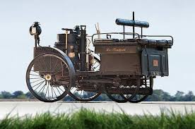 World S Oldest Car Sells For 4 6 Million Wordlesstech Old Cars Classic Cars Motor Car