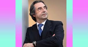 In 2010, when he became the tenth music director of the chicago symphony orchestra (cso), he already had more. Mente E Spirito Poveri Danneggiano Il Corpo L Appello Di Riccardo Muti