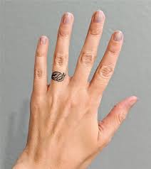 An elegant choice, with or without jewelry, and one of the most common finger tattoos. 20 Tiny And Gorgeous Finger Tattoo Designs You Would Love Women Fashion Lifestyle Blog Shinecoco Com