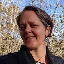 Sara Callaway's Instagram, Twitter & Facebook