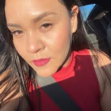 Un estudio reveló que las mujeres que comieron 6 dátiles diarios en las  últimas 4 semanas de embarazo tuvieron: -Mayor dilatación al llegar al  hospital (3,52 cm vs. 2,02 cm) -Primer estadio