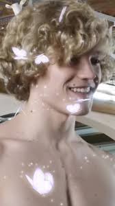 WAIT A MINUTE!! Its casting today!! #yoenlafiesta #yoenlavida #xyzcba  #parati #tiktokfashion #nyfw20 @owenlindberg3 #catwalker