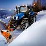 tracteur avec remorque pour saler les routes sur www.entraid.com