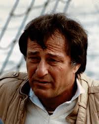 Ruth Schiller's Instagram, Twitter & Facebook