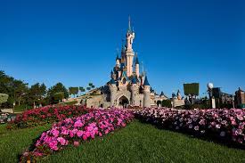 The park is based on a formula pioneered by disneyland in california and further employed at the magic. Disneyland Paris 1 Or 2 Parks Day Trip From Central Paris 2021