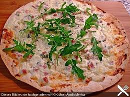 Flammkuchen Mit Tortilla Wrap Von Ahoiahoi Chefkoch Rezepte Flammkuchen Lebensmittel Essen