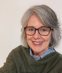 Lorraine Blackwell's Instagram, Twitter & Facebook