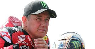 John McGuinnes se cae en la North West 200 y podría perderse el IOMTT 2017