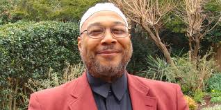 Perkenalkan Daayiee Abdullah, Imam Pertama Di Amerika Syarikat Dengan  Status 'Gay'