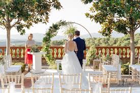 Los mejores profesionales en banquetes, las fincas y organizadores de eventos nupciales; Mas De Sant Llei Barcelona Perfect Venue Manager