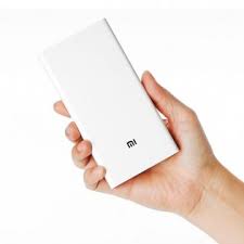 It measures 6 inches long, 2.64 inches wide, and 1 inch thick. Xiaomi Mi Power Bank 20000mah White In Berlin And Deutschland Testberichte Merkmale Fotos