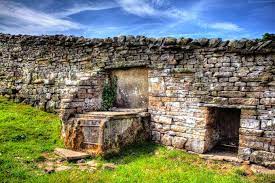 Yorkshire stone craft ltd | 112 followers on linkedin. Dry Stone Sheep Creep Nr Askrigg Yorkshire Dales An Insight Into The History Craft And Splendour Of Dry Stone Walling B Dry Stone Wall Dry Stone Stone Wall