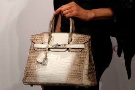 The birkin bag, made by french luxury brand hermes, is named after actress jane birkin. Un Sac Hermes Birkin Vendu A Prix Record La Presse