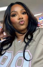 Where do young ladies cook under 21 cook?