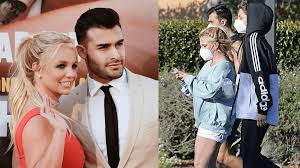 Britney spears and her boyfriend sam asghari have been dating for years, and a source is now coming forward about how they've been living as she fights to end her conservatorship. Britney Spears Sam Asghari And Son Jayden Spotted On A Outing