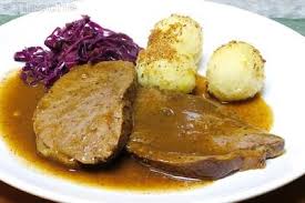 Hirschkeule In Pflaumensosse Nt Gegart Rezept Rezepte Essen Essen Und Trinken