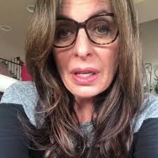 God's Bodacious Woman Talk​​ Hey there sistergirl! "Slow it all down. Pause  from your full calendar and long task list. Take a moment to just simply  be. Remind yourself that this is