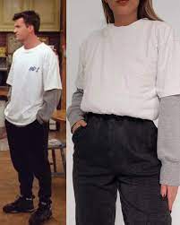 Chandler bing dated several women during the ten seasons friends was on the air. By Fashioninflux Chandler Bing Inspired Outfits Mostly Pinched Dan S Shirts For This But I Ve 90s Inspired Outfits Tv Show Outfits Friend Outfits
