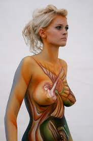 File:Female body painting.jpg - Wikipedia