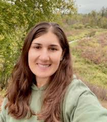 Nina Prater's Instagram, Twitter & Facebook