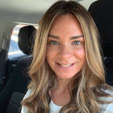 Chelsea Heintz's Instagram, Twitter & Facebook