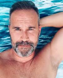 How can I learn to love you?