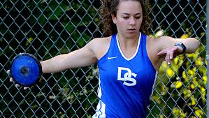 D-S dazzles at Div. 4 East meet