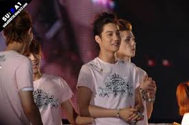 Exo superm super m kai / kim jongin birthday bracelet in pink / rose gold. Bestfriends Taemin Kai Smtown In Taiwan 120609 Dsnee9212
