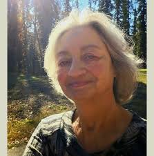 Can traffic lights be adjusted for pedestrian safety?