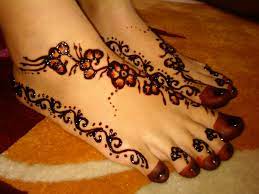 Ada banyak seni yang dihasilkan dari henna seperti henna tangan atau inai tangan henna. Lukisan Inai Kaki Cikimm Com