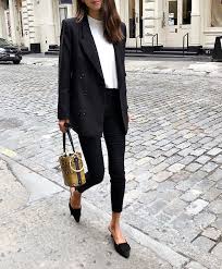 Black Blazer With Jeans Women 30 Minimalistic Outfit Ideas For Fall Fall Ideas Minimalistic Outfit Work Outfits Women Summer Work Outfits Work Fashion