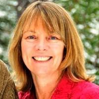 Robyn Crosby's Instagram, Twitter & Facebook