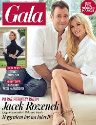 Jacek rozenek's income source is mostly from being a successful actor. Jacek Rozenek I Jego Partnerka Razem Na Okladce Przeambitni Pl