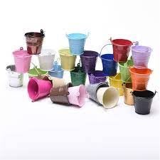 Available in a variety of shapes and sizes, galvanized wash tub planters require no assembly (other than drilling drainage holes in the bottom) and sit at just the right height for tending vegetables or flowers. Metal Buckets Pots Mini Pail Tins Sweet Tree Plant Wedding Favour Galvanised Ebay
