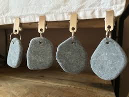 Boxed Set Of Four Pebble Tablecloth Weights Metal Clips Bbq Garden Accessory Tablecloth Weights Table Cloth Concrete Crafts