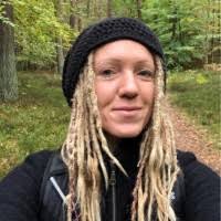 400+ "Anne Wolf" profiles