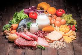 Guarda il video la digestione per imparare a conoscere l'apparato digerente e cosa succede al cibo quando arriva nello stomaco e nell'intestino.; L Alimentazione