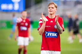 Latest: Landmark Portsmouth deal required in race for £2.5m-rated Danish  Superliga star