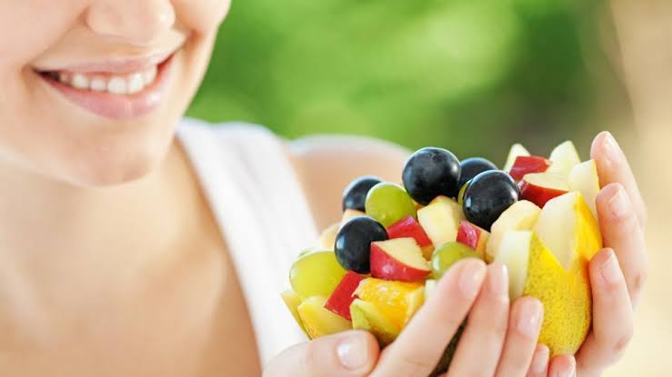 Image result for fitness and eat fruit"