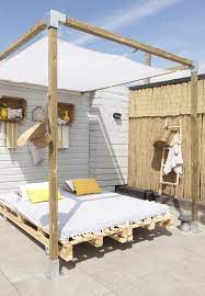 Scroll down to explore our ultimate list of diy daybeds, ranging from beginner's level projects, to more challenging designs for the seasoned diyer! 14 Outdoor Beds Perfect For Summer Naps