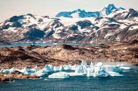 Greenland is an autonomous territory within the kingdom of denmark. Temperaturile Sunt Atat De Ridicate In Groenlanda Incat Copiii Se JoacÄƒ La PlajÄƒ Stirileprotv Ro