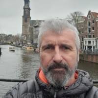 100+ perfiles de «Gidel»