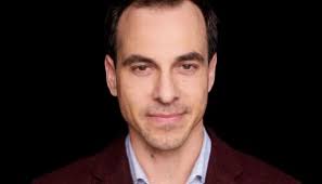 Martin Gendron » Strategy