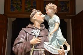 Sfantul anton de padova este mare factor de minuni cu mari puteri si va poate ajuta la milostive dumnezeule, primeste cu bunatate rugaciunile sfantului anton ce eu ti le prezint acum pentru a dobandi harul (se spune ce. Sf Anton De Padova Startseite Facebook