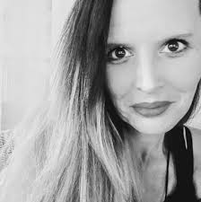 Peggy Blackstock's Instagram, Twitter & Facebook